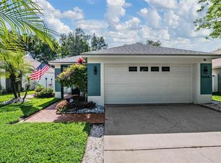 1686 Oak Spring Dr, Tarpon Springs, FL 34689