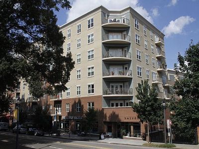 222 Glenwood Ave, Raleigh, NC, 27603