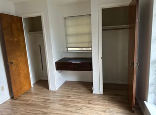 1707 Manchester Dr, Arlington, TX 76012