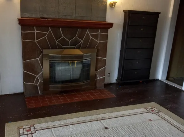 916 Greensburg Pike, East Pittsburgh, PA 15112