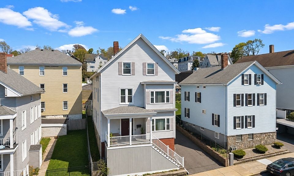 1st image of 613 Durfee St