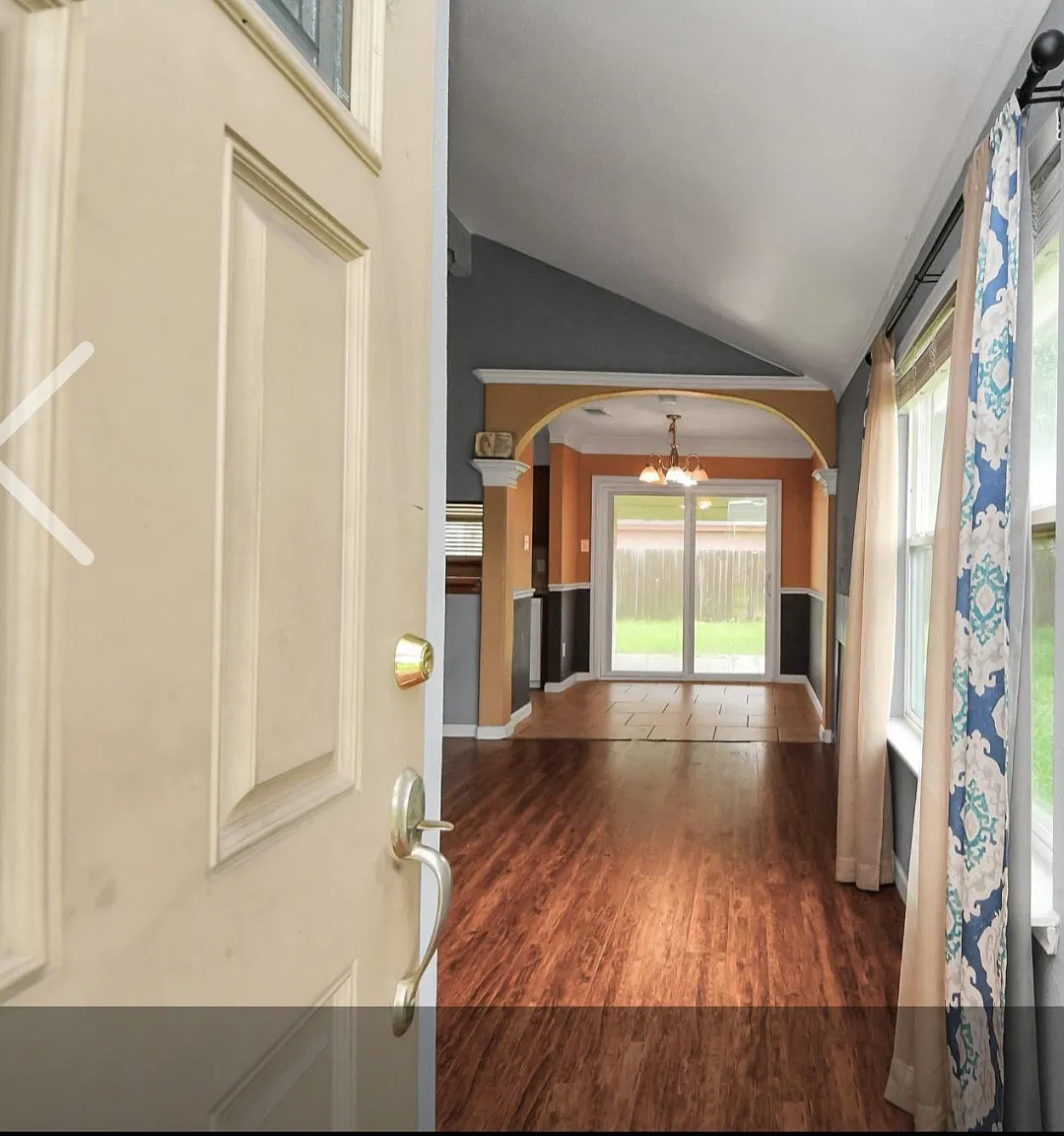 3 bed, 970 sqft, $1,675 — Photo 3