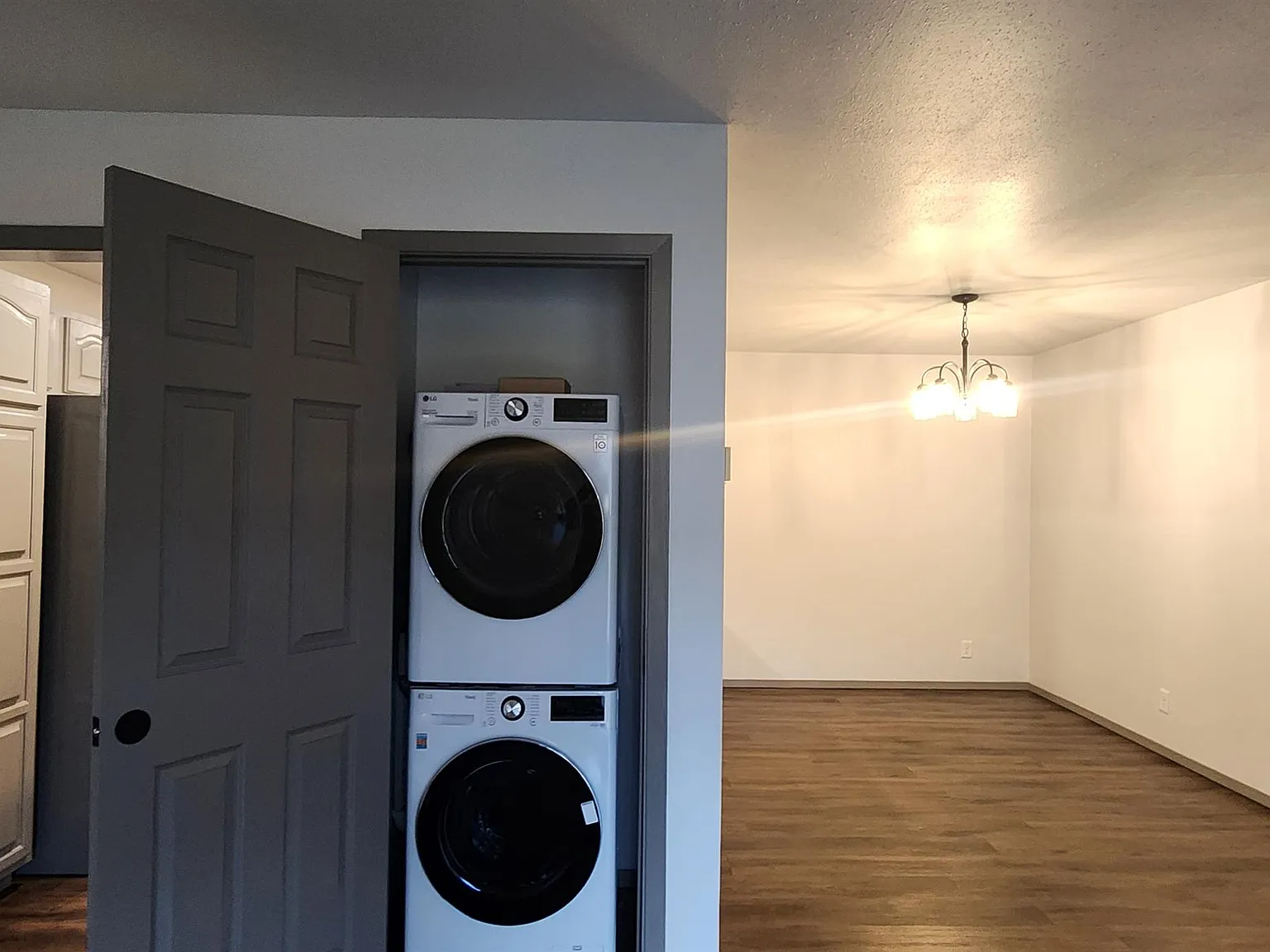 3946 Fairway Hills Drive - 1 — Photo 3