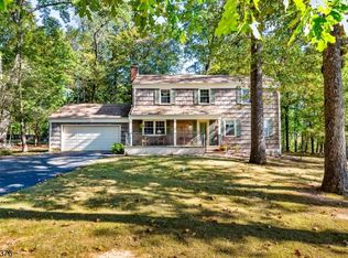 93 Windy Willow Way, Branchburg, NJ 08876