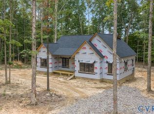 20 Holman Mill Rd, Farmville, VA 23901