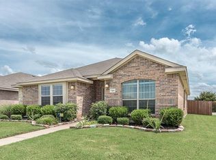 724 Palisades Dr, Desoto, TX 75115