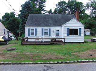 17 Connecticut Rd, Old Lyme, CT 06371