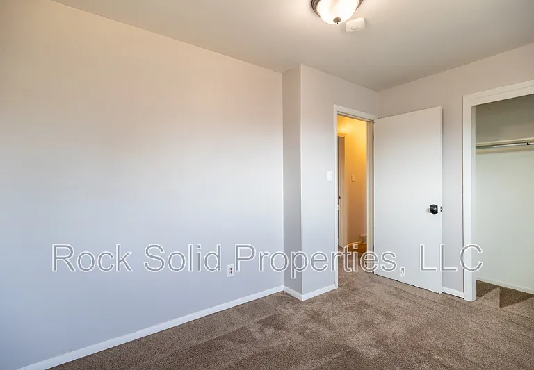 4709 Windmill Rd — Photo 13