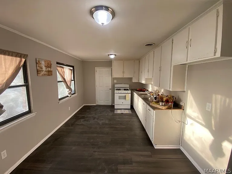 1229 Karen Rd — Photo 15