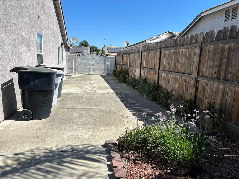 795 Northstar Dr — Photo 5