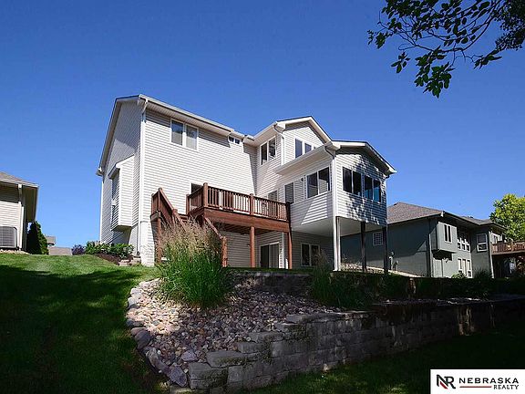 4th image of 8131 S 103rd St