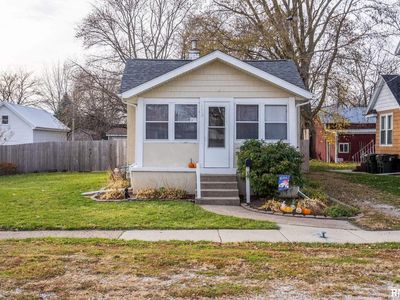 113 N Hill St, Geneseo, IL, 61254