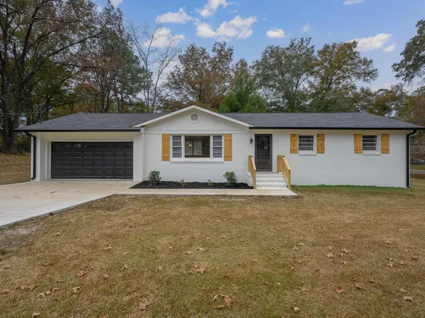 955 3rd Ave NW, Alabaster, AL 35007