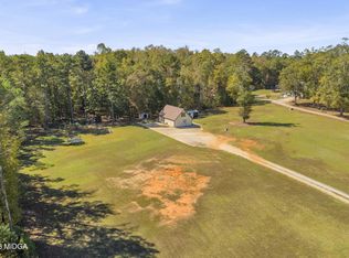 1060 Sewell Church Rd, Mansfield, GA 30055