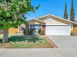 28462 Tonner Dr, Highland, CA 92346