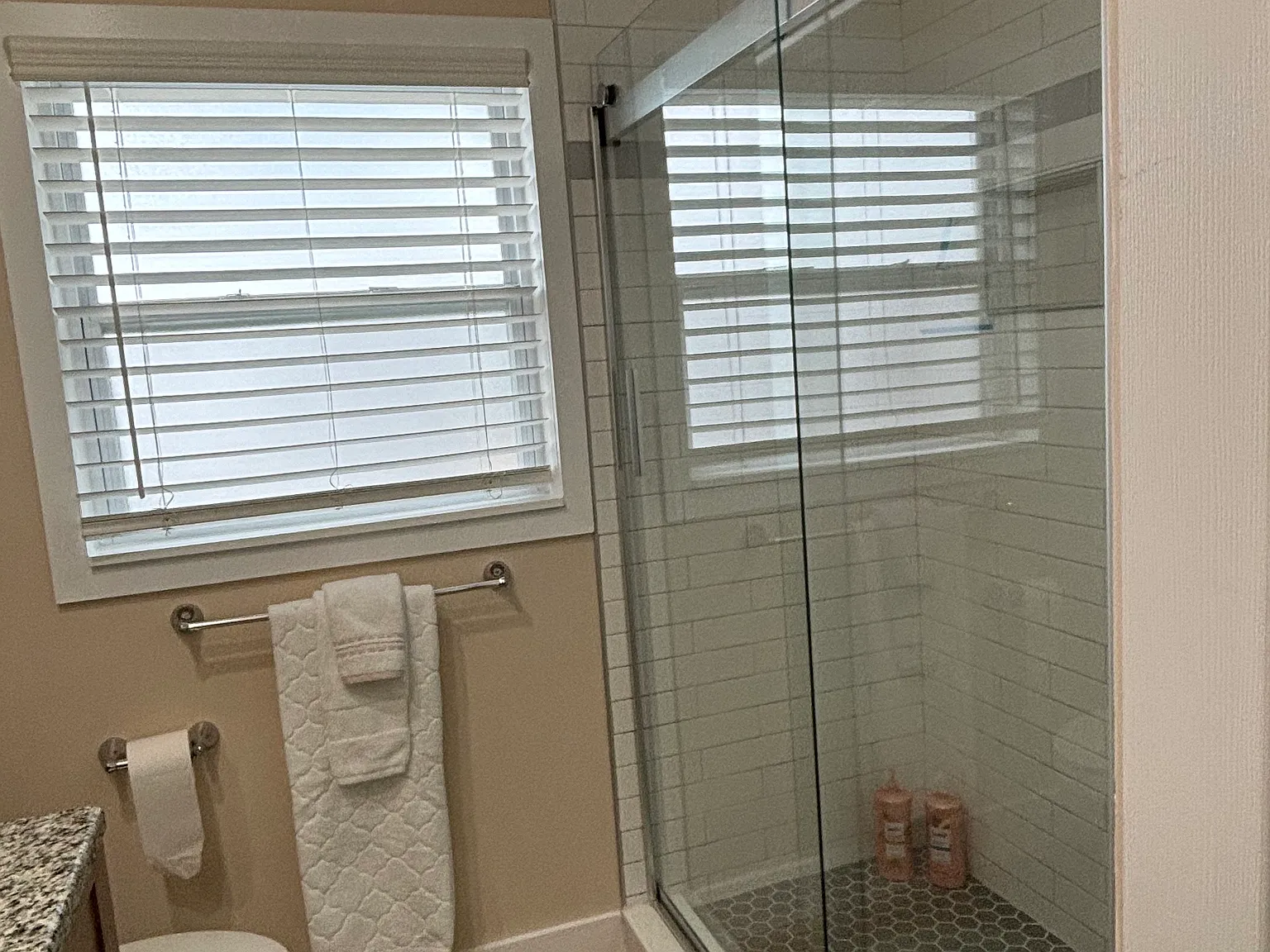 103 Palm Blvd — Photo 4