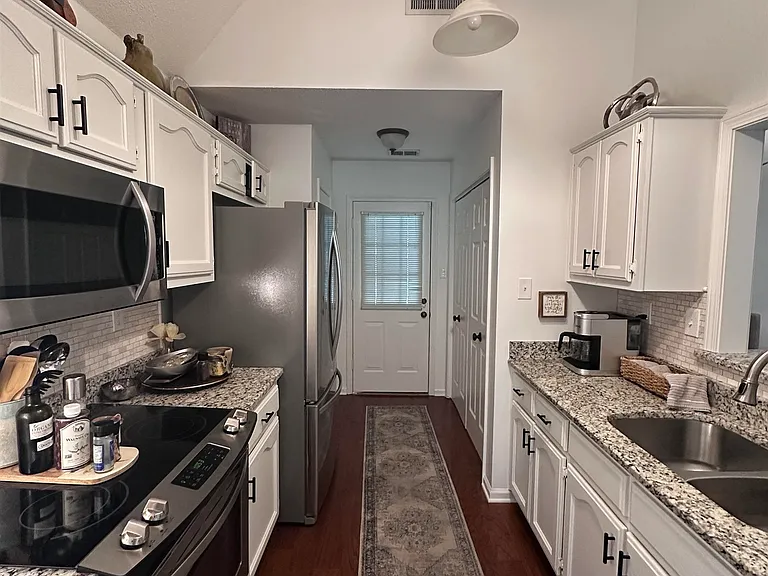 1179 Scarlet Tanager Ln — Photo 17
