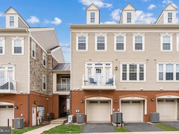 42553 Sunset Ridge Sq, Ashburn, VA 20148