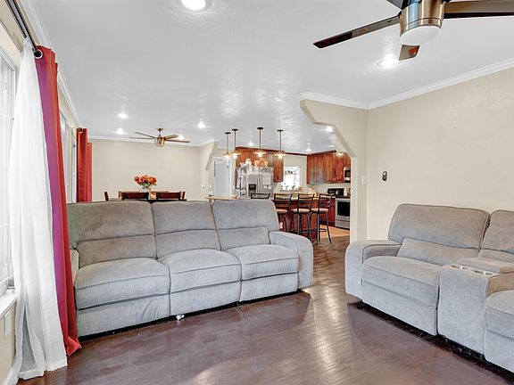 4th image of 2316 W Michigan Ave