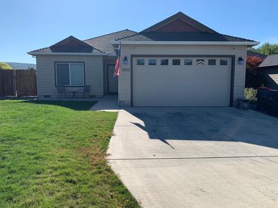 1950 Layla Dr, Medford, OR, 97501