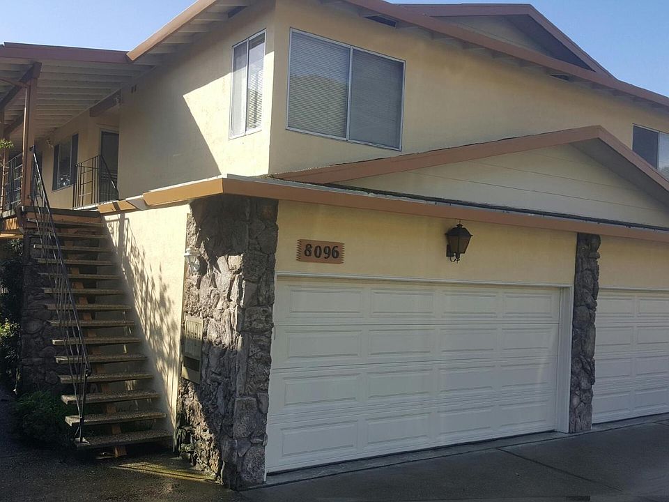 1st image of 8096 Greenridge Dr #1
