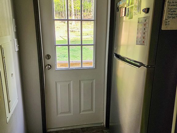 3rd image of 4734 Maple Sugar Rd