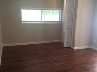 1928 S Walnut St, Brady, TX 76825