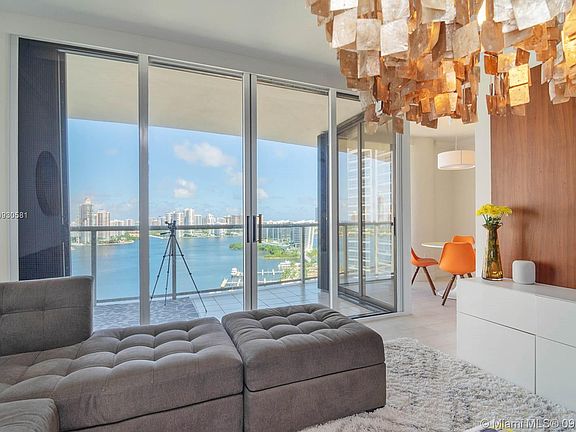4th image of 4000 Island Blvd #2305