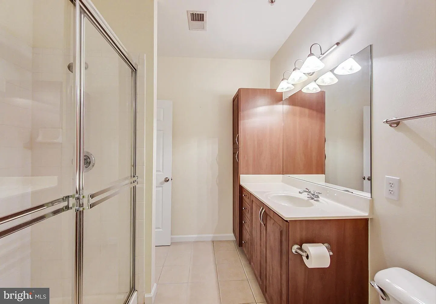 12958 Centre Park Cir — Photo 3