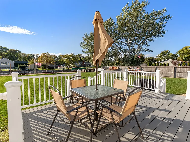 211 Longneck Blvd — Photo 16