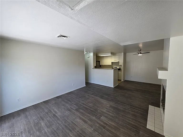 4865 S Torrey Pines Dr #106 — Photo 18