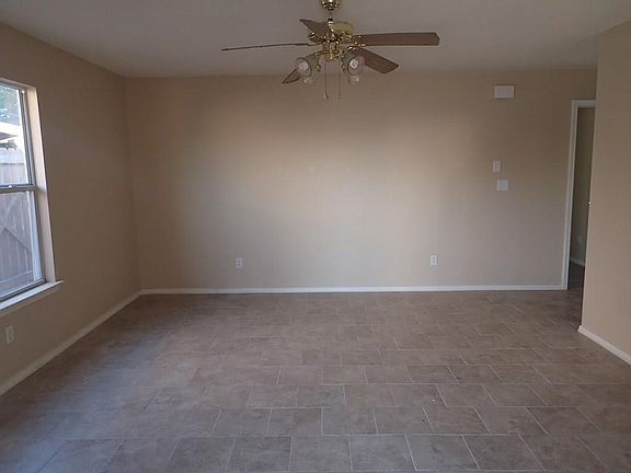 2nd image of 12352 Tierra Volcan Ave