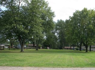 Ridgewood Dr SW, Canton, OH 44706