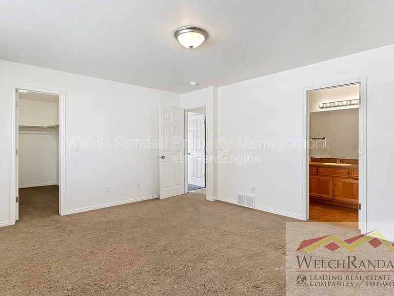 2126 Pebblebrook Rd — Photo 9