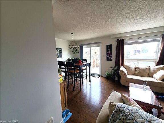 4th image of 109 Essex Point Dr