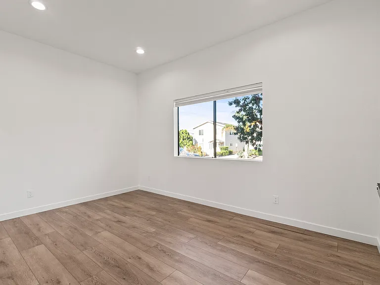 1410 Coronado Ave #1 — Photo 10