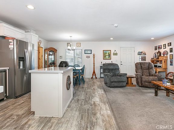 4th image of 18 Portola Rd