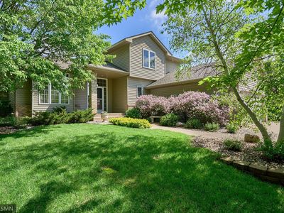 677 August Dr, Chaska, MN, 55318