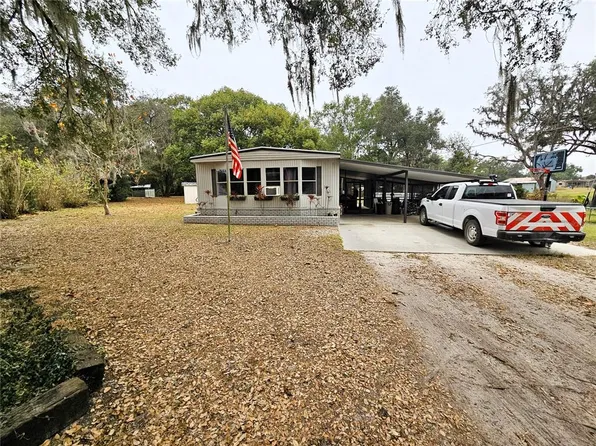 4211 Lowell Ln, Zephyrhills, FL 33541