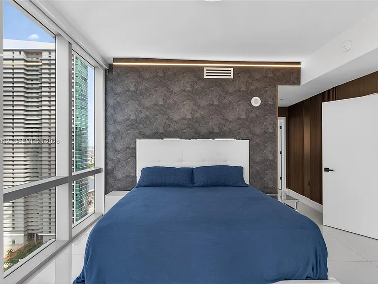 851 NE 1st Ave #3201 — Photo 12