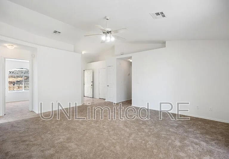 8960 E Volcano Dr — Photo 8