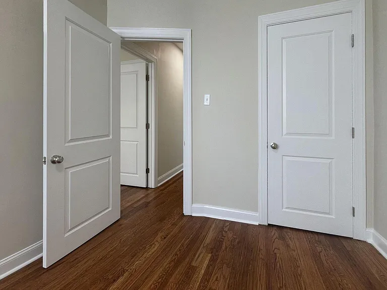 5156 D St #2 — Photo 8