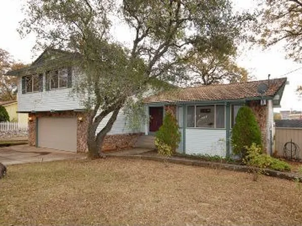 3278 Country Club Dr, Cameron Park, CA 95682