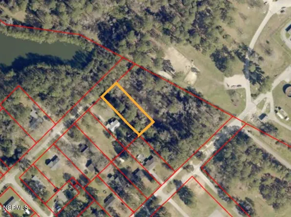 313 N 1st Avenue, New Bern, NC 28560