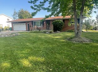 2932 Imperial Dr, Bay City, MI