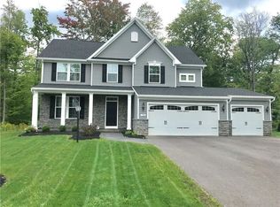 730 Hillspring Ter, Webster, NY 14580