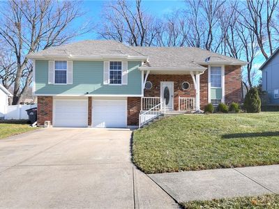 2504 NW Leann Dr, Blue Springs, MO, 64014