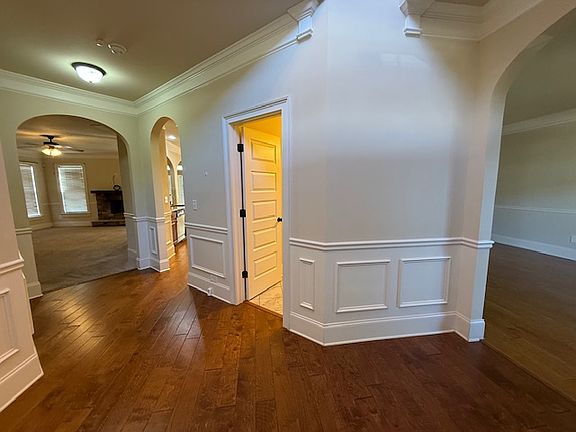 5th image of 2457 Sunflower Dr