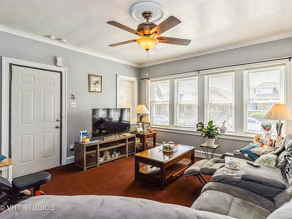 5th image of 5146 W Wellington Ave