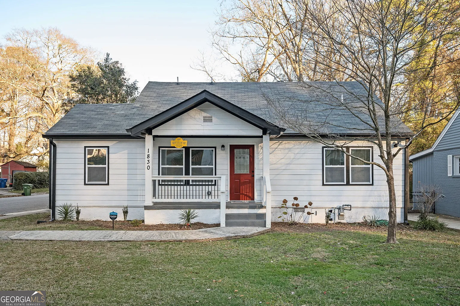 1830 S Gordon St SW photo 1